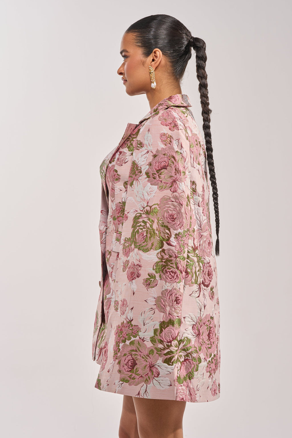 IMANI BROCADE CAPE SLEEVE BLAZER DRESS IN PINK