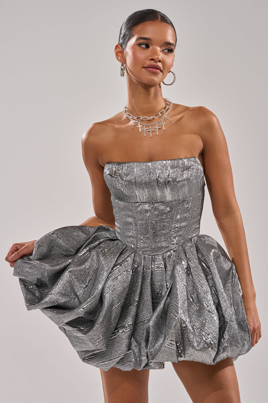 STAR OF THE NIGHT SILVER MINI DRESS
